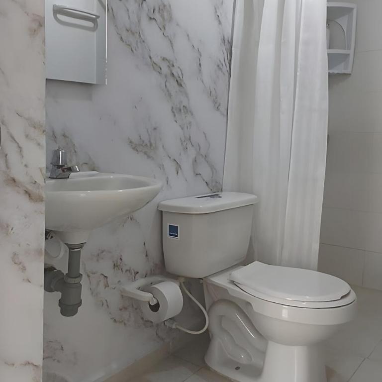 Apartamento vista al Mar-Montaña-Piscina-Parking - Apartamento de 3 dormitorios - 32