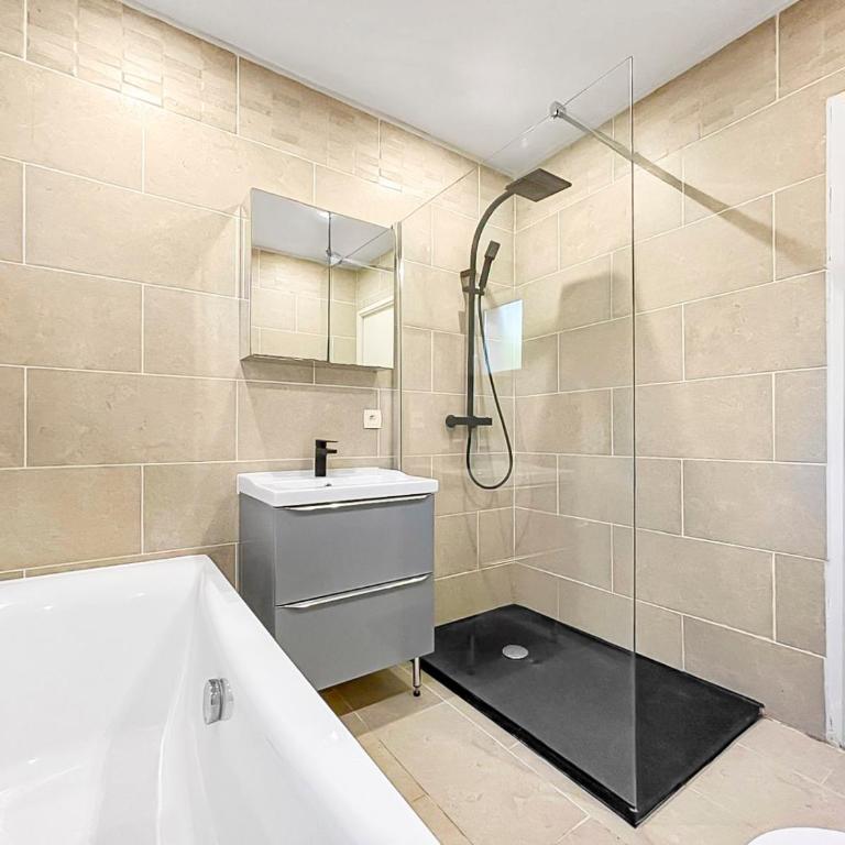 Séjour golf & piscine à Béziers - Maison 3 Chambres - 10