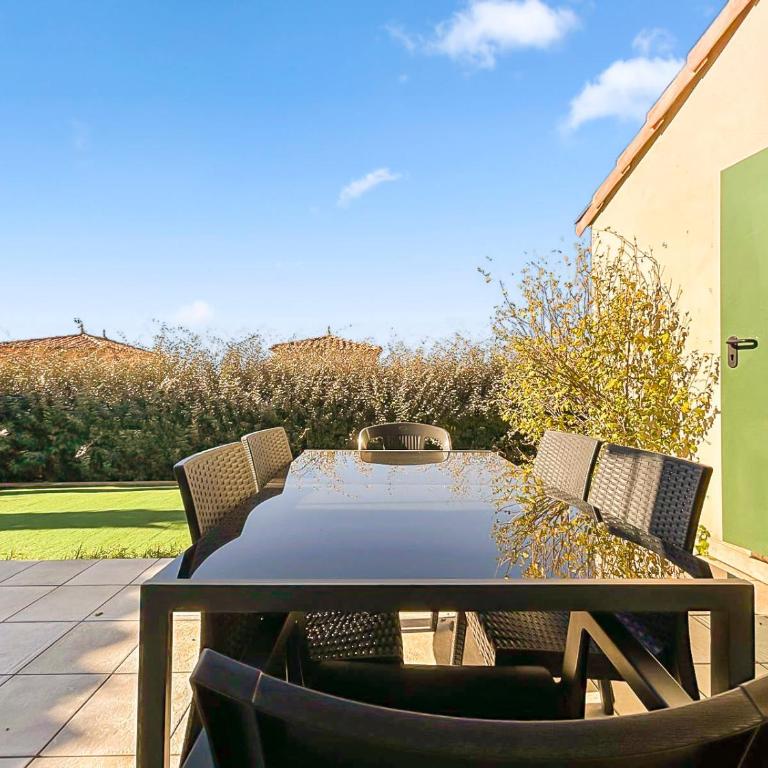 Séjour golf & piscine à Béziers - Maison 3 Chambres - 31