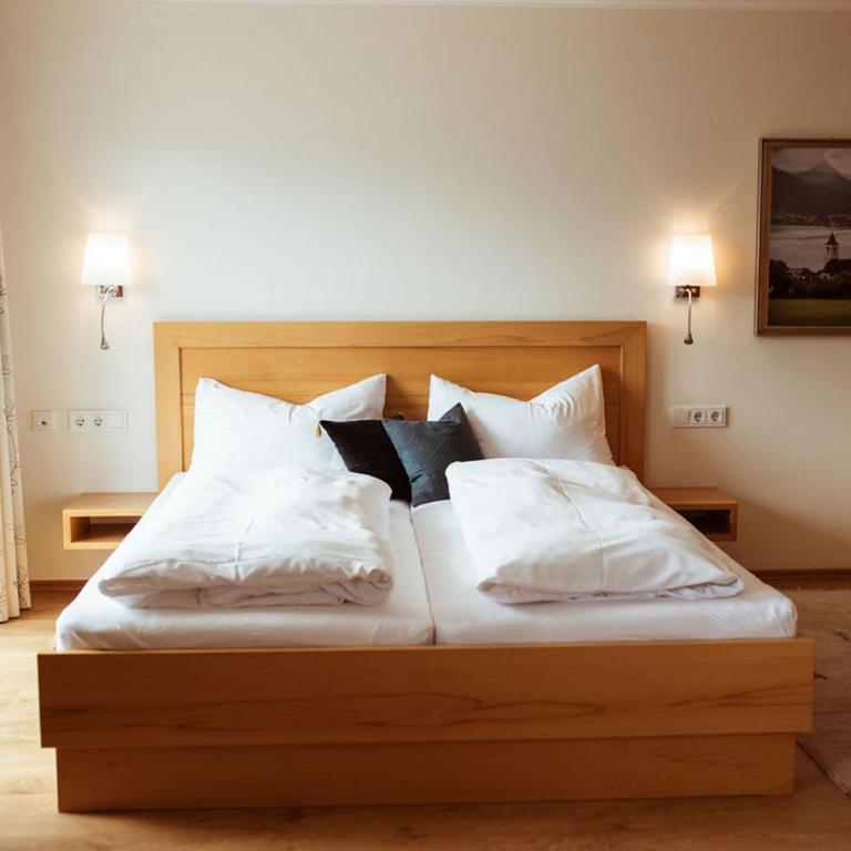Rudolfshöhe - Doppelzimmer mit Seeblick - 7