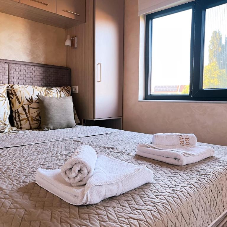 Apartments Aerodrom - Apartman s 1 Spavaćom Sobom i Vrtom - 2