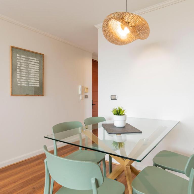 Costanera Center - vistas, metro, parking mm275 - Two-Bedroom Apartment with Balcony and Terrace - 8