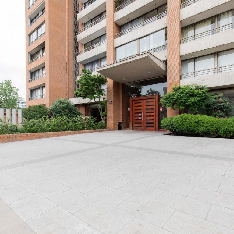 Costanera Center - vistas, metro, parking mm275 - Two-Bedroom Apartment with Balcony and Terrace - 32