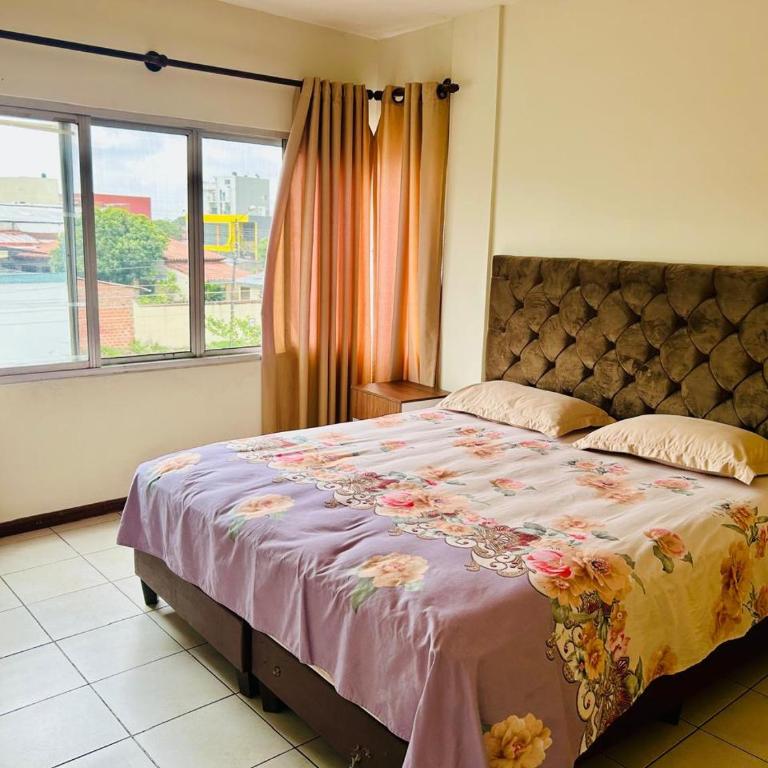 Amplio, luminoso y cerca de todo - Apartamento de 2 dormitorios - 2