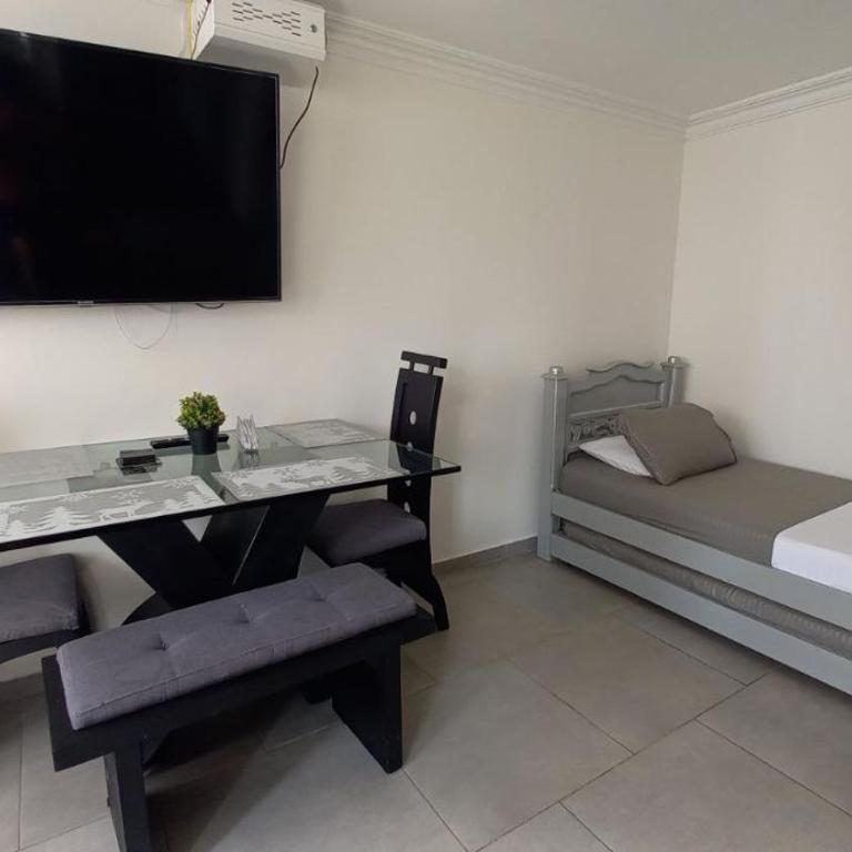 Apartamento Cerca a la playa, Piscina, Wifi, AC - Two-Bedroom Apartment - 14
