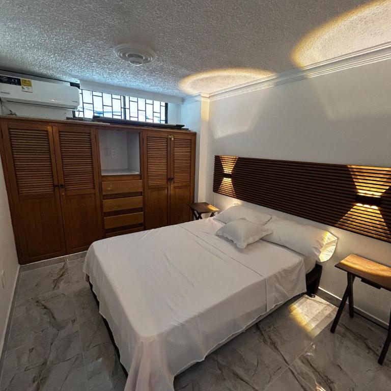 Your Perfect Luxury Escape by the Sea - One-Bedroom Apartment - 1