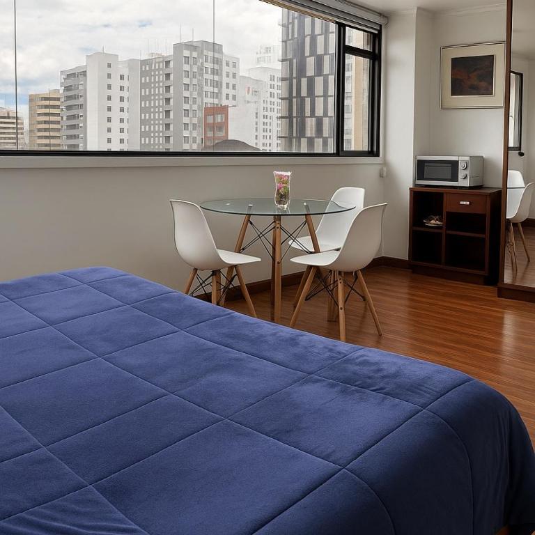 Akros Suites Quito, Habitaciones Privadas con Baño - Habitación Doble con baño privado - 2