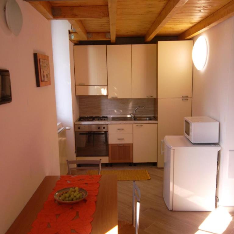 FeWo Luino Loft - Apartment - 10