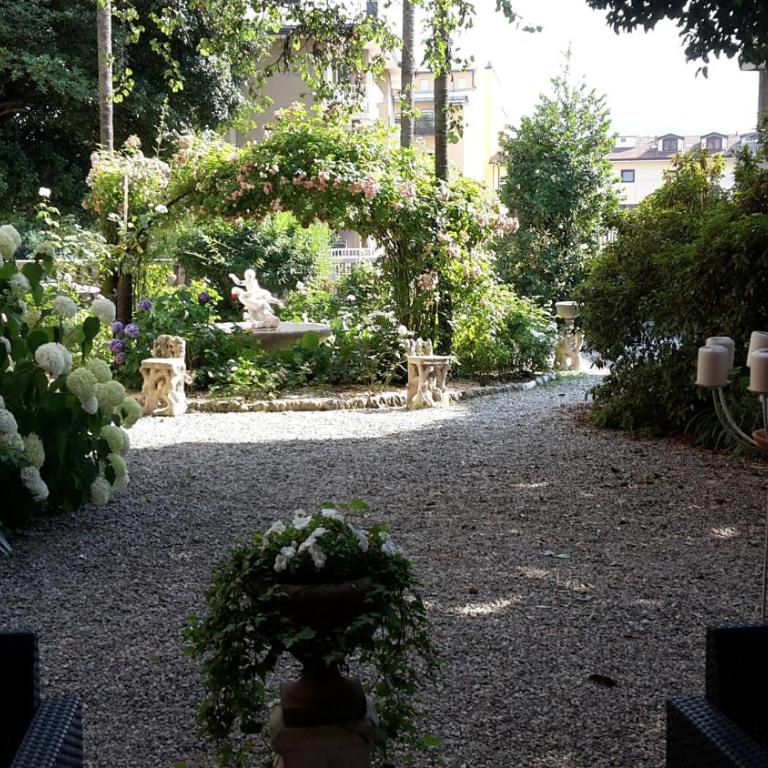FeWo Luino Loft - Apartment - 22