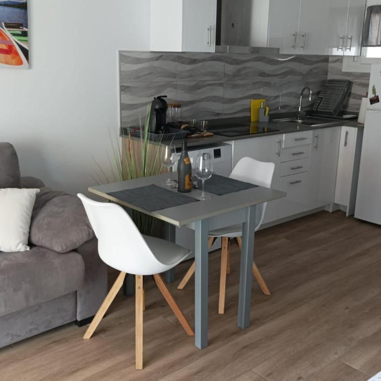Acogedor estudio en L'Estartit - One-Bedroom Apartment - 1