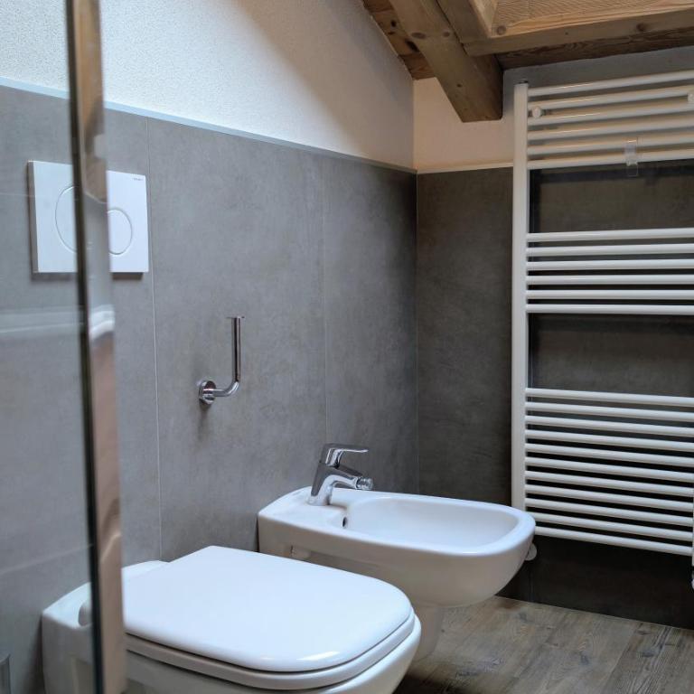 Silva: The Alpine Chalet - One-Bedroom Apartment with Balcony - 15