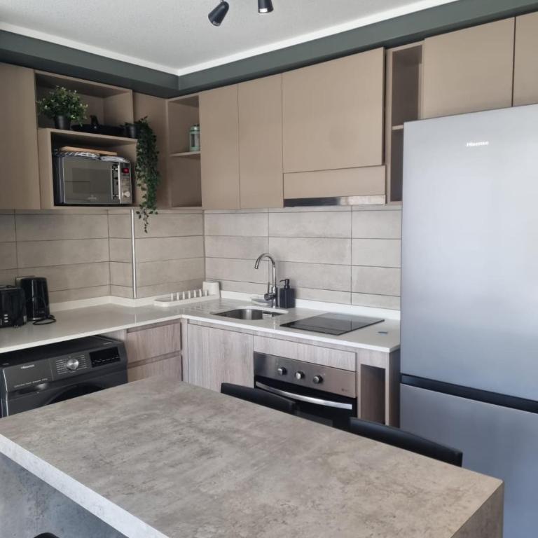 Exclusivo depto con AC y piscina Ñuñoa - One-Bedroom Apartment - 3