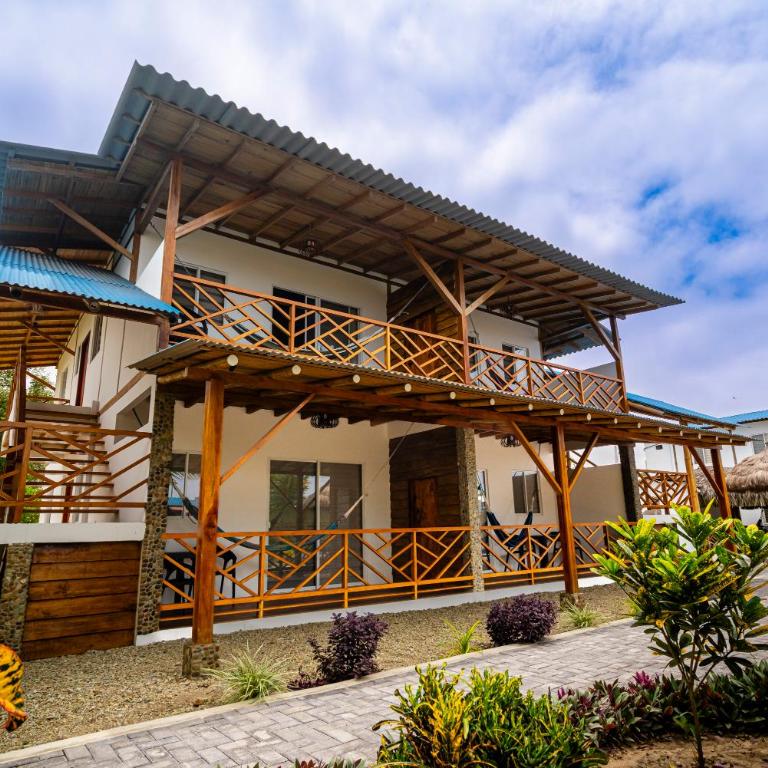 Mar Om - One-Bedroom Apartment - 4