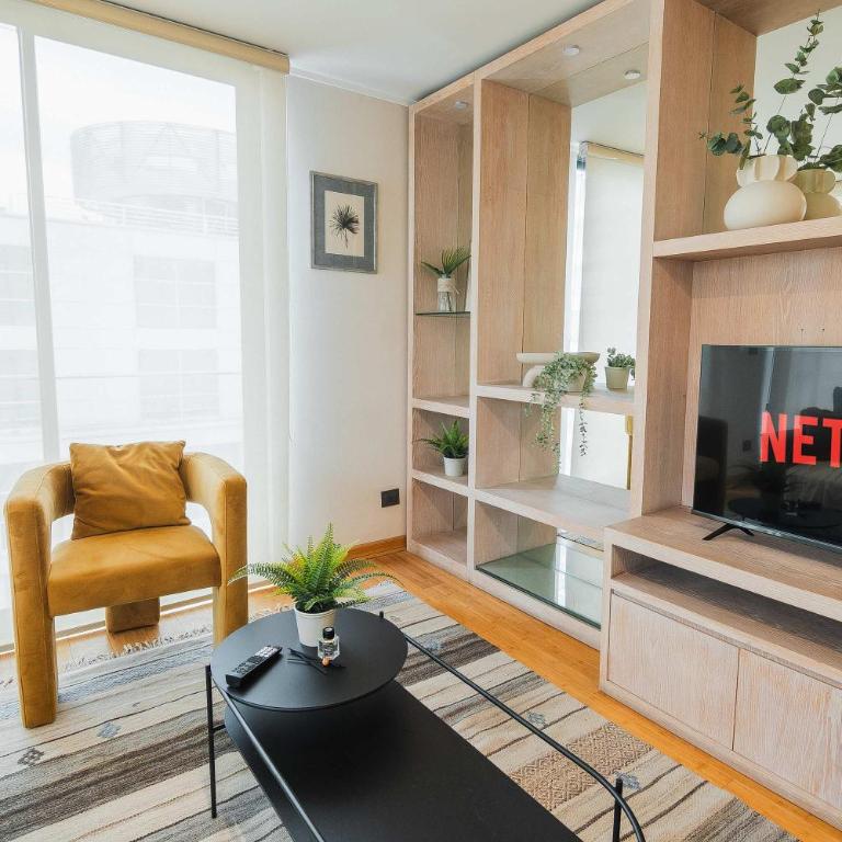 HOM l Las Condes 2D2B Metro Alcantara con Parking - Apartment - 16