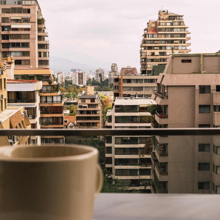 HOM l Las Condes 2D2B Metro Alcantara con Parking - Apartment - 67