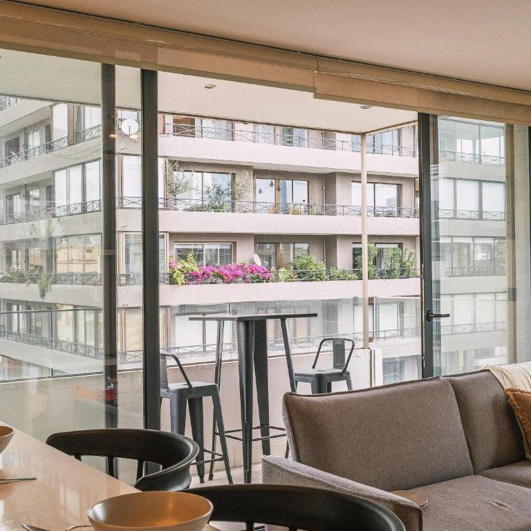 HOM l Las Condes 2D2B Metro Alcantara con Parking - Apartment - 71