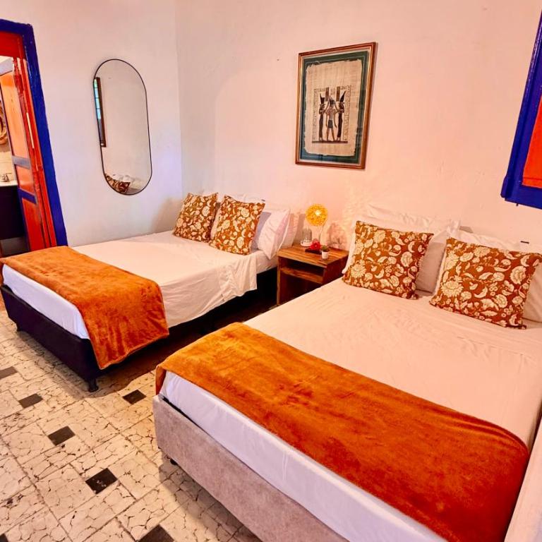 Hotel Hacienda Inglaterra - Standard Quadruple Room - 34