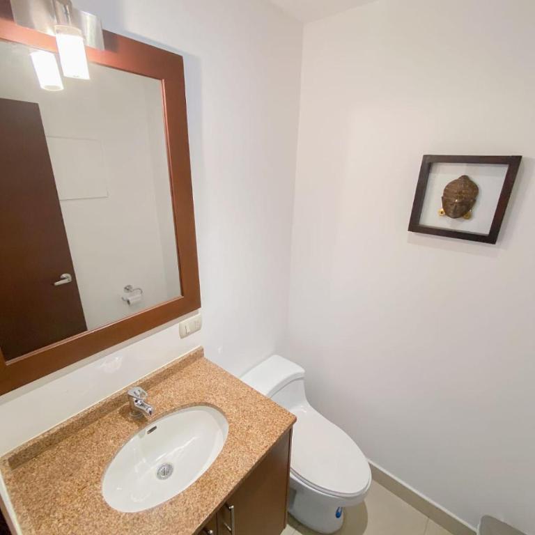 Perfecta Suite En Samborondon Plaza - Two-Bedroom Apartment - 10