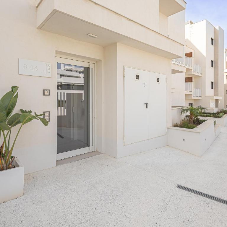 Lotus Jardinana Paradise - Happy Rentals - Apartamento con terraza - 30