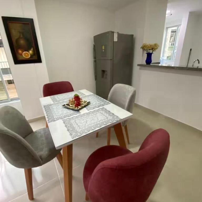 Confort y Ubicación Central - Apartamento en Bucaramanga - 2 Habitaciones - Two-Bedroom Apartment - 15
