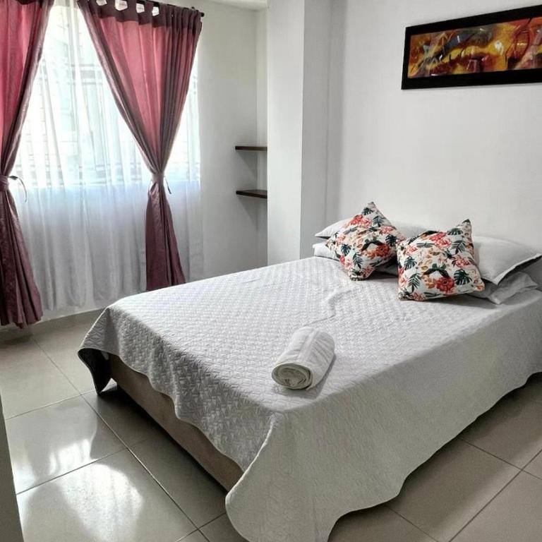 Confort y Ubicación Central - Apartamento en Bucaramanga - 2 Habitaciones - Two-Bedroom Apartment - 2
