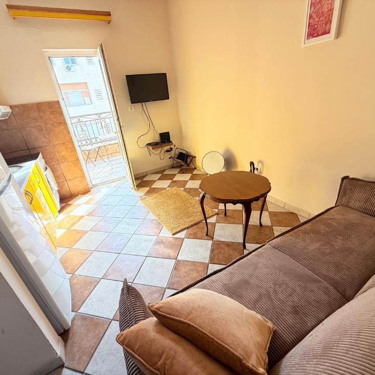 Charming terrace studio - Apartman sa 1 Spavaćom Sobom - 2