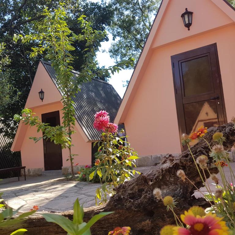 Apartments and Bungalows Mimoza Baošići - Two-Bedroom Bungalow - 2