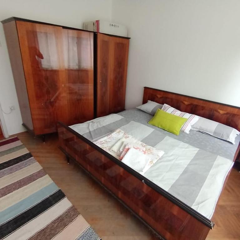 Retro aparment in the heart of Sarajevo - Apartman sa 2 Spavaće Sobe - 9