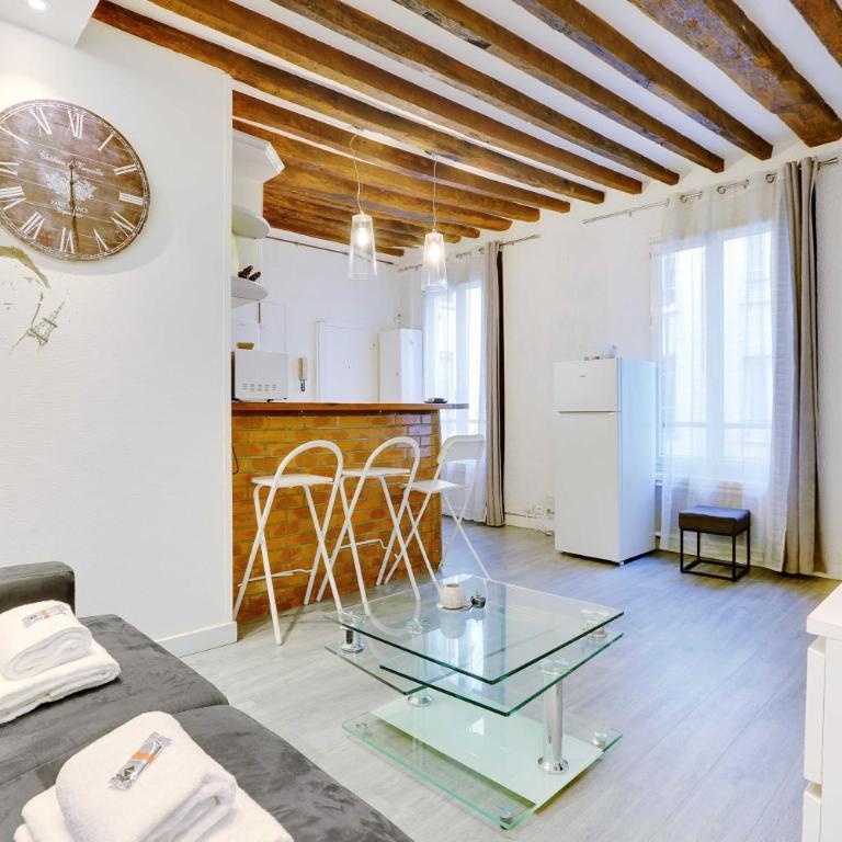 Charming apartment-1BR - 4P- Canal Saint-Martin - Appartement 1 Chambre - 12