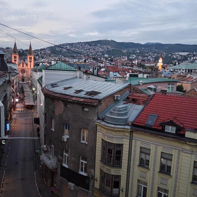 Retro aparment in the heart of Sarajevo - Apartman sa 2 Spavaće Sobe - 13