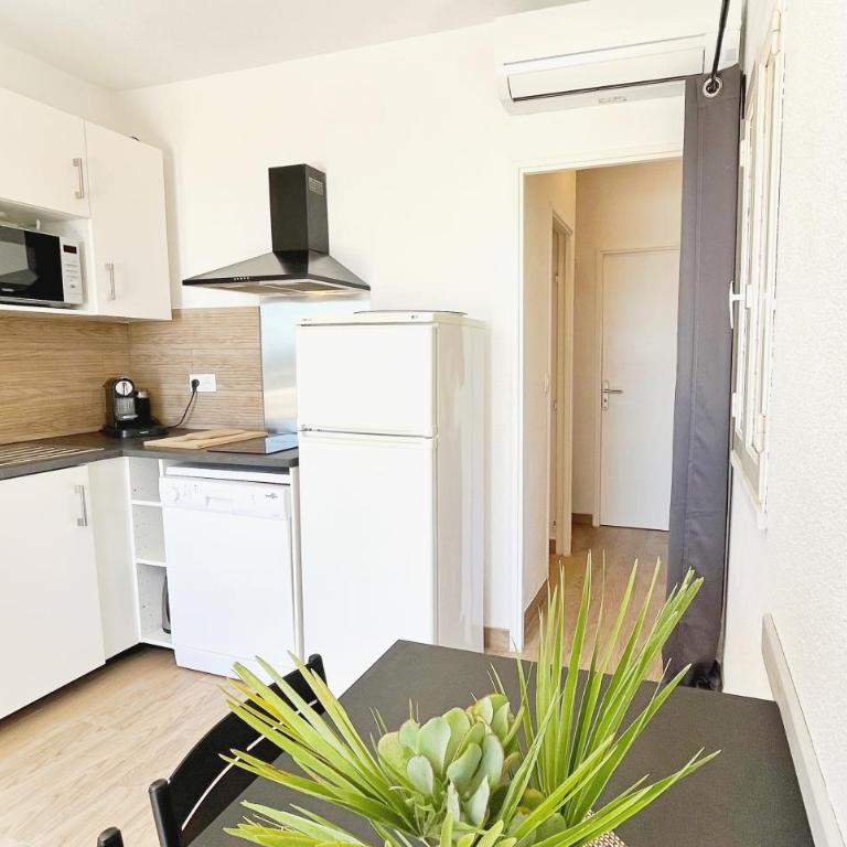 Appartement 4 personnes - vue mer - Théoule sur mer - FIGUEIRETTE - Appartement 1 Chambre - 9