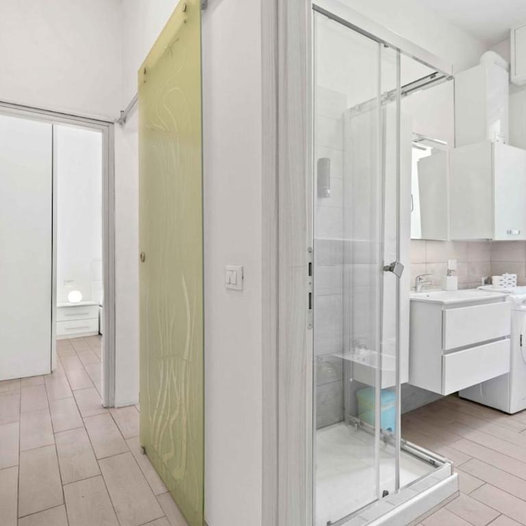 Apartment - Parking and Free Wifi - Appartamento con 1 Camera da Letto - 8