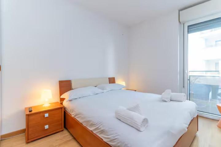Ampio trilocale con garage, 2 terrazzi e WIFI - Appartamento con 2 Camere da Letto - 2