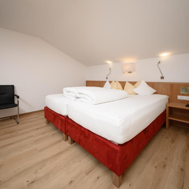 Hotel Garni Maria Theresia - Doppelzimmer - 7