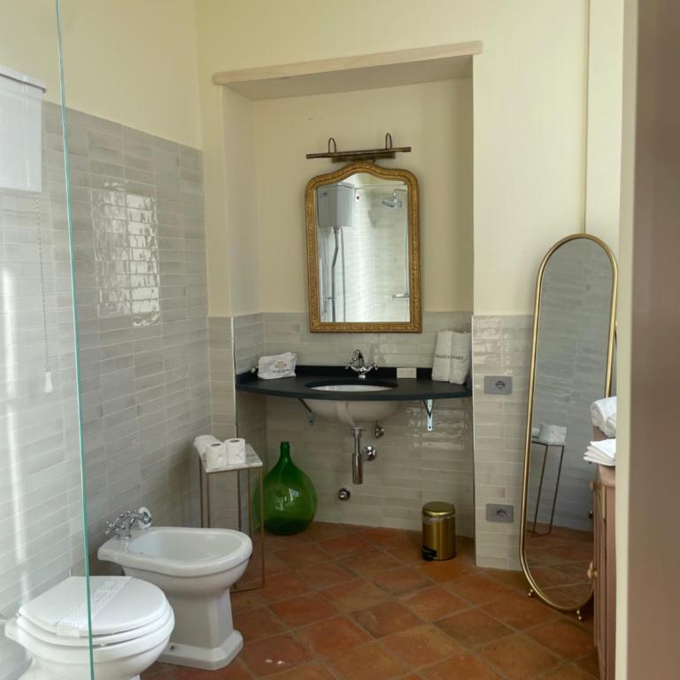 Boutique Hotel Palazzo Ricardi Imperia con Spa, piscina e parcheggio - Camera Tripla con Accesso Disabili - 7