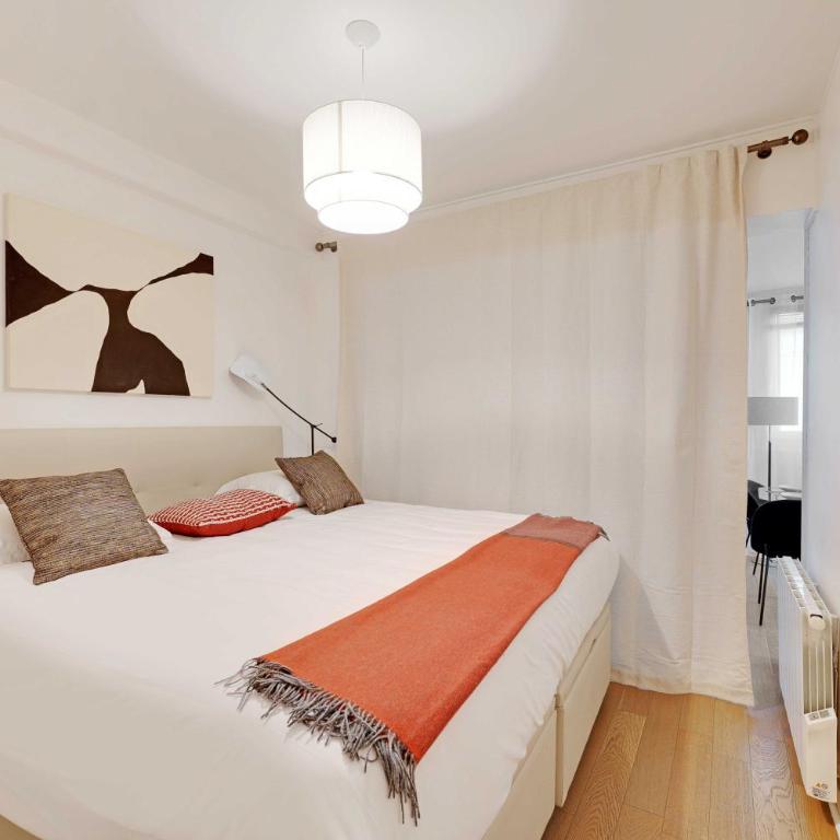 Beautiful Apartment 2BR 6P – Eiffel Tower - Appartement - 6