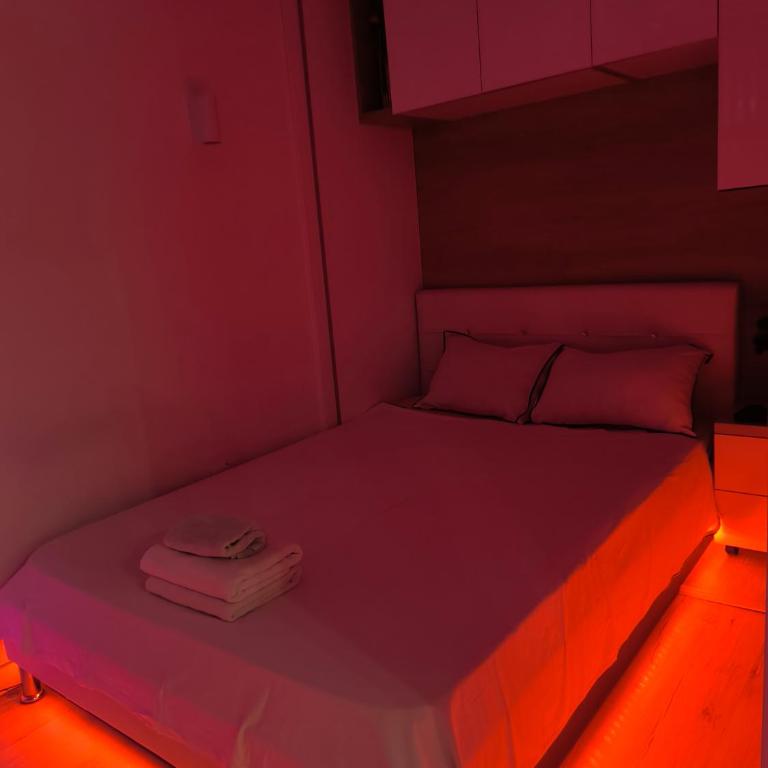 M Central Park - One-Bedroom Apartment - 2
