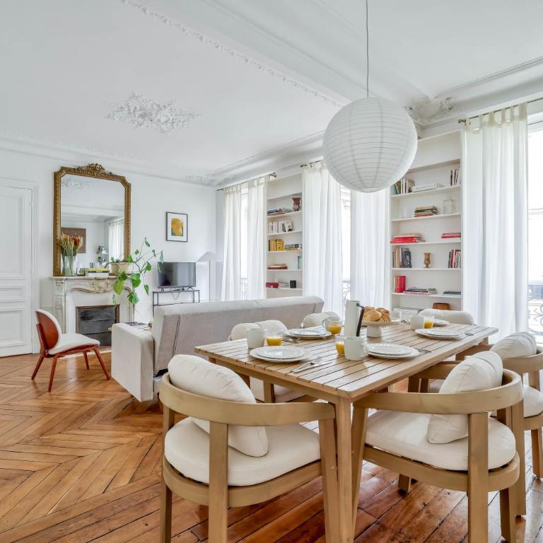 Spacious and Charming 2BR Apartment - Paris 16th - Appartement Supérieur 2 Chambres - 7
