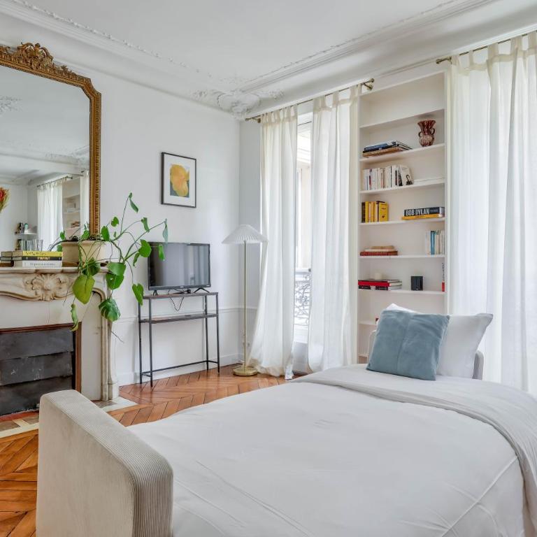 Spacious and Charming 2BR Apartment - Paris 16th - Appartement Supérieur 2 Chambres - 4