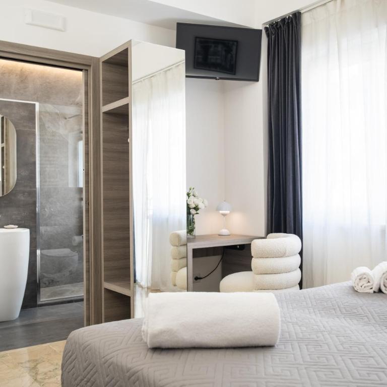 Talìa Rooms and Gallery - Deluxe Room - 2