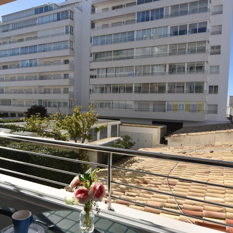 RNET - RHC 2101 Roses Holiday Center - Apartamento con vistas al mar - 2