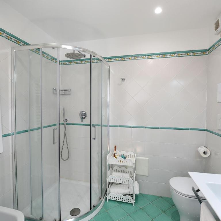 La Cascata - Camera Matrimoniale con Bagno Privato - 5