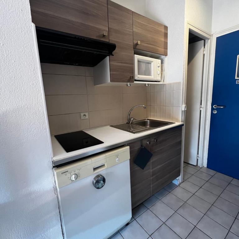 Cosy studio à 100m de la plage - Apartment mit 1 Schlafzimmer - 1