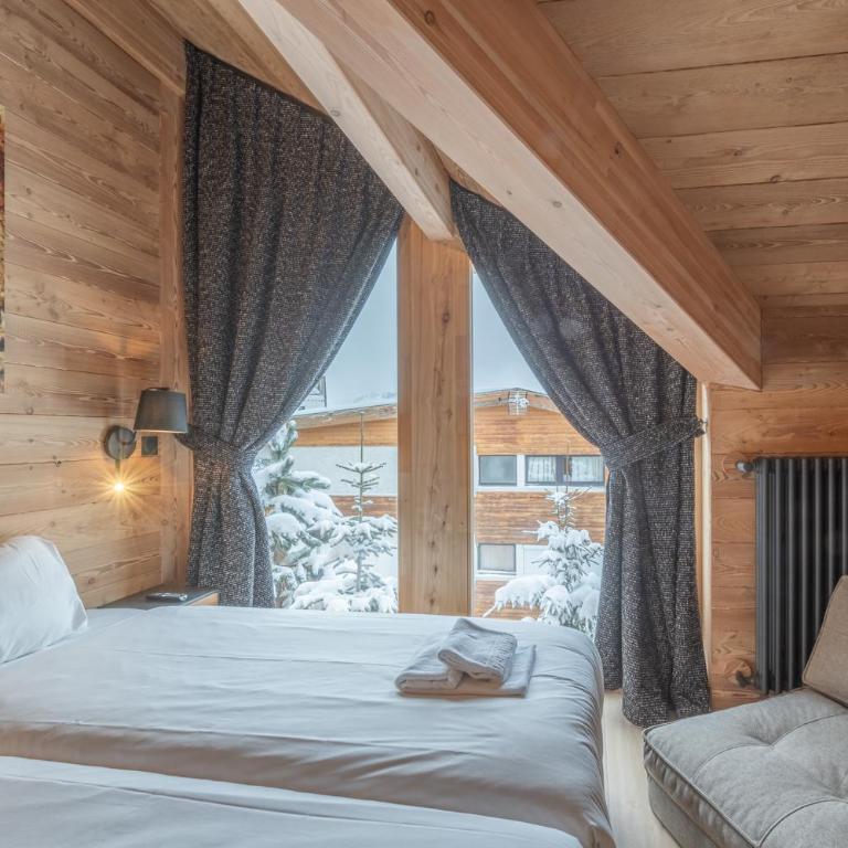 Alpe d'Huez Houses - Sarenne - Grand standing pour 4ou5 Sauna Fitness Babyfoot - Appartement 2 Chambres Deluxe avec Balcon - 40