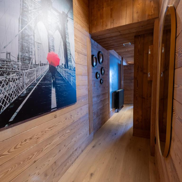 Alpe d'Huez Houses - Sarenne - Grand standing pour 4ou5 Sauna Fitness Babyfoot - Appartement 2 Chambres Deluxe avec Balcon - 45