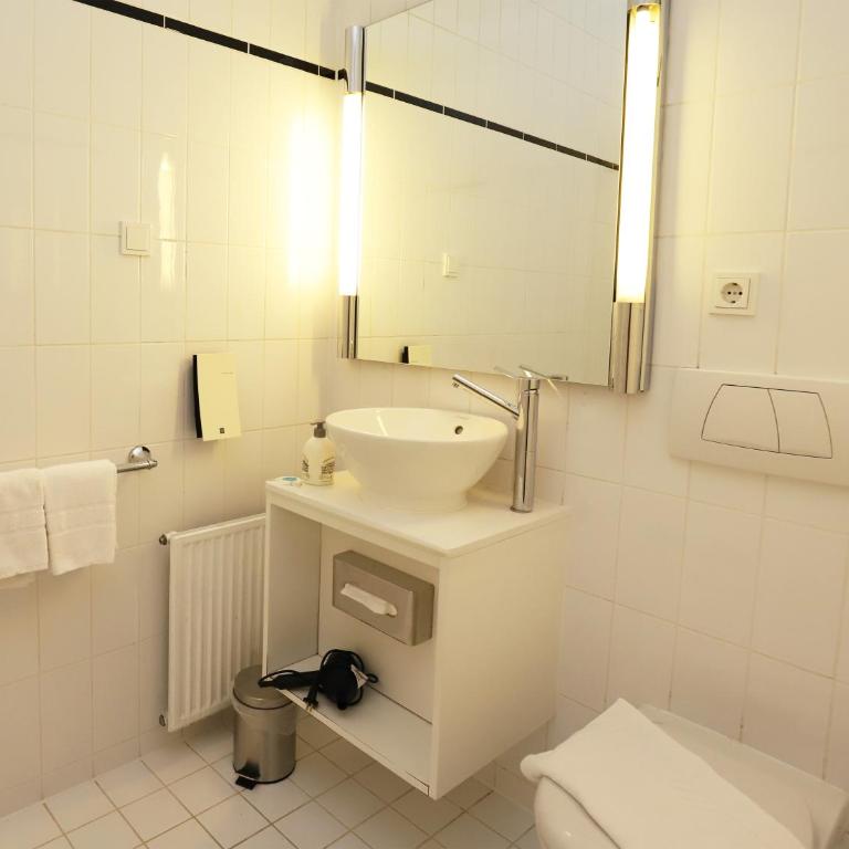 Hotel Deutsches Theater Landwehrstraße - Junior Suite - 6