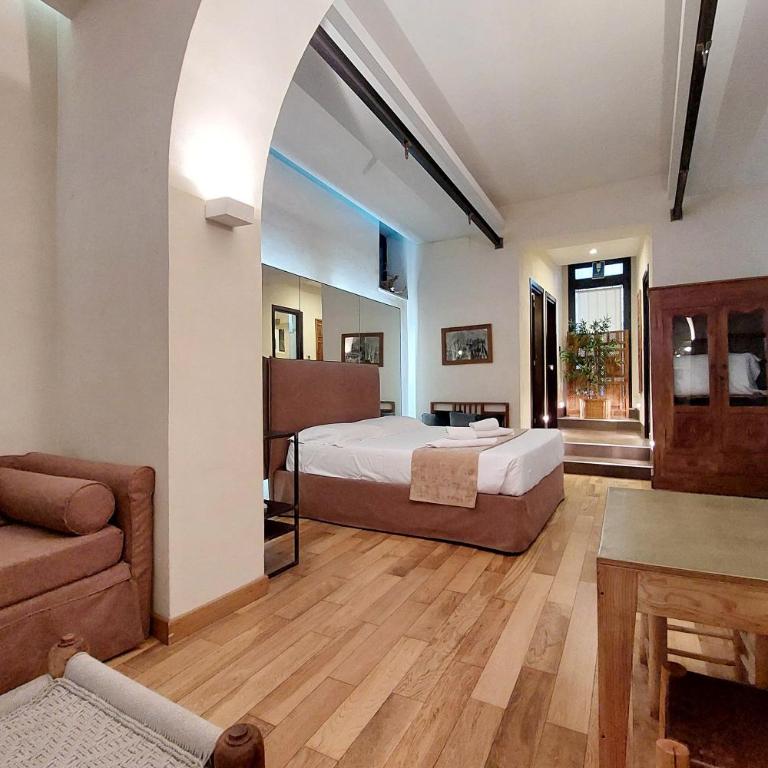 Roma Suite Loft - Large Double Room - 1
