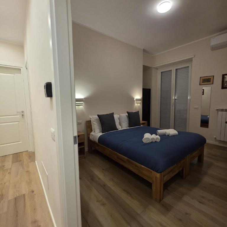 Domus Augustea Holiday Apartments - Camera Matrimoniale con Bagno Privato Esterno - 20