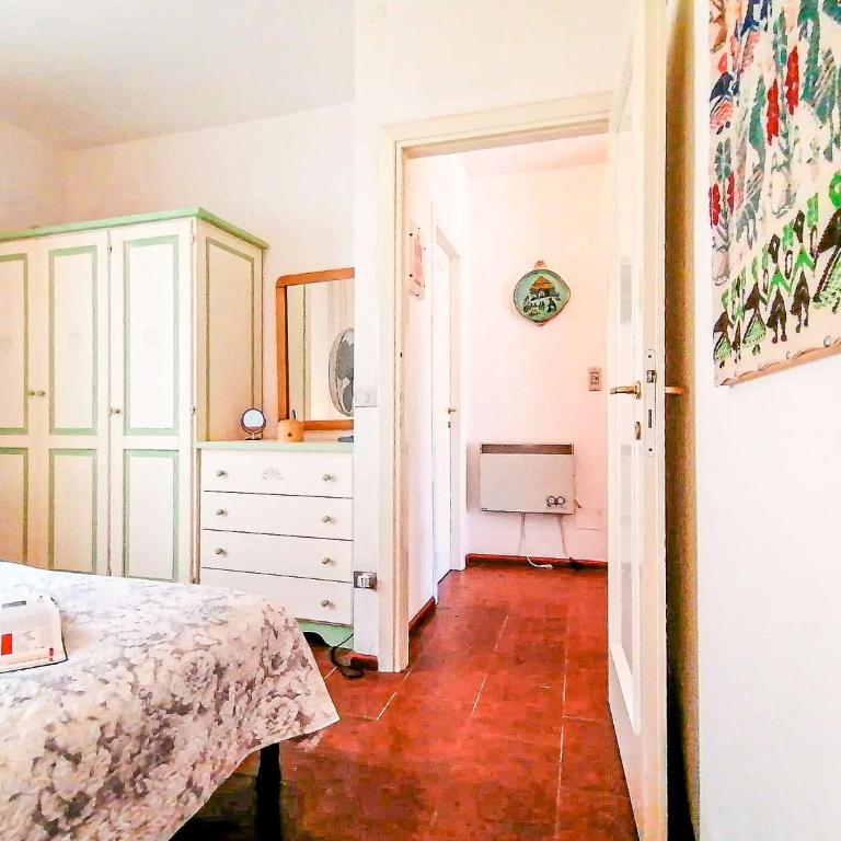 Teresa Home - One-Bedroom Apartment - 14