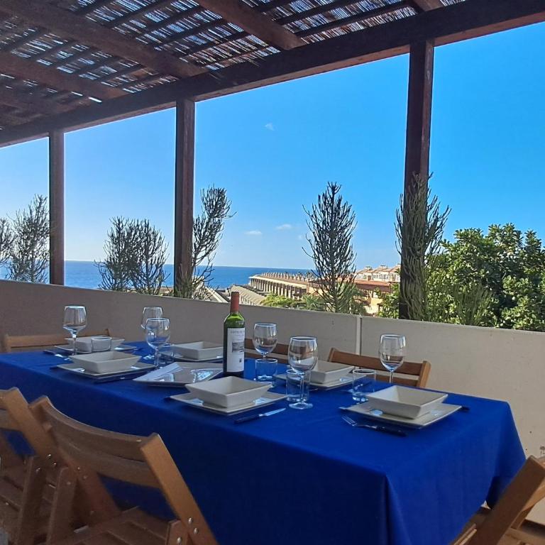 Spacious apartment with amazing view and air conditioning - by TENERIFEHINTS - Apartamento de 2 dormitorios - 40